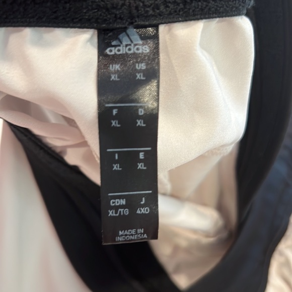 ADIDAS OFF WHITE SHORTS! - Picture 4 of 4